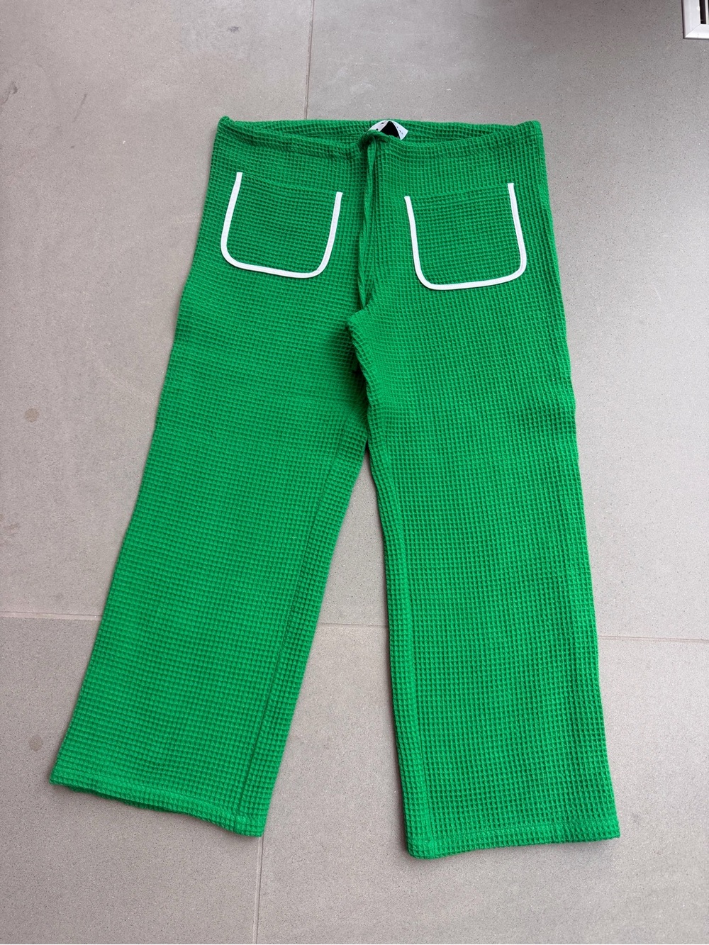La Veste Green Waffle-Knit Pants with White Piping